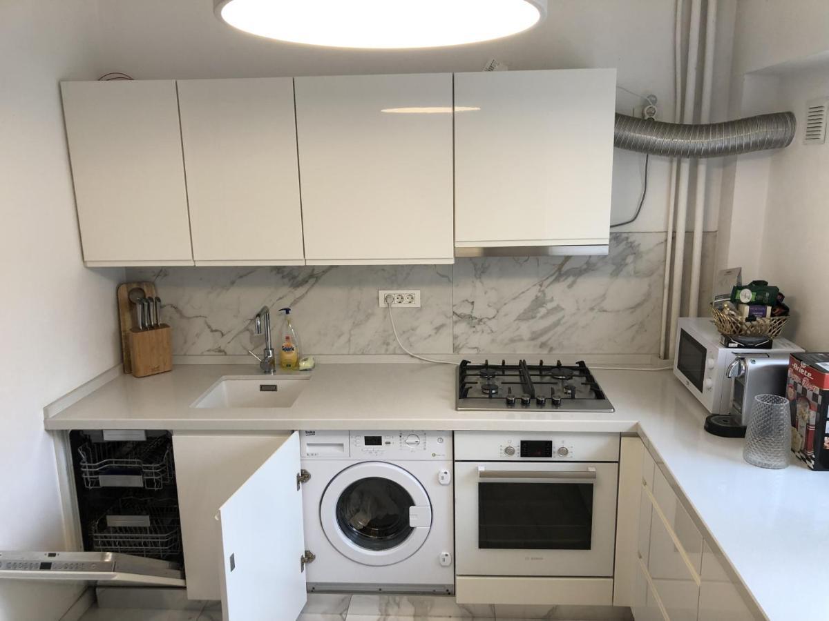 Luxury Dorobanti 2 Bedroom Ap Center Location Бухарест Экстерьер фото